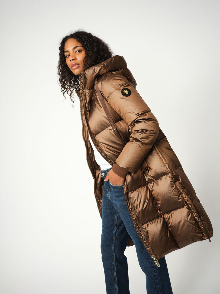 Modelshot / Rain Drum / Detail