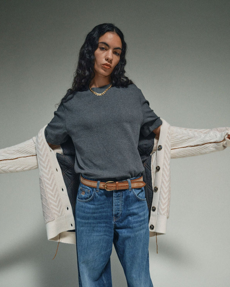 Modelshot / Grey Melange / Detail