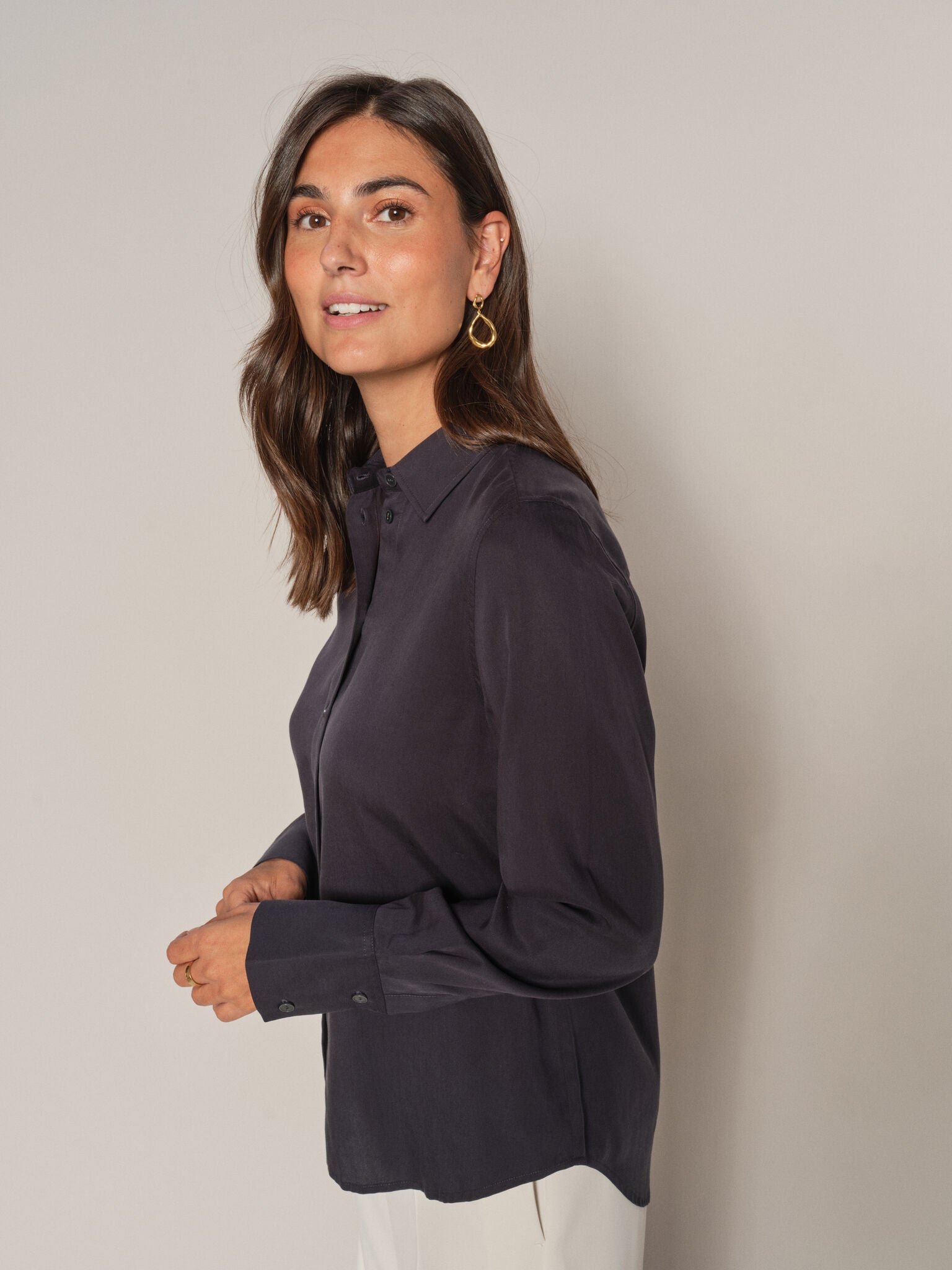 Modelshot / Salute Navy / Detail