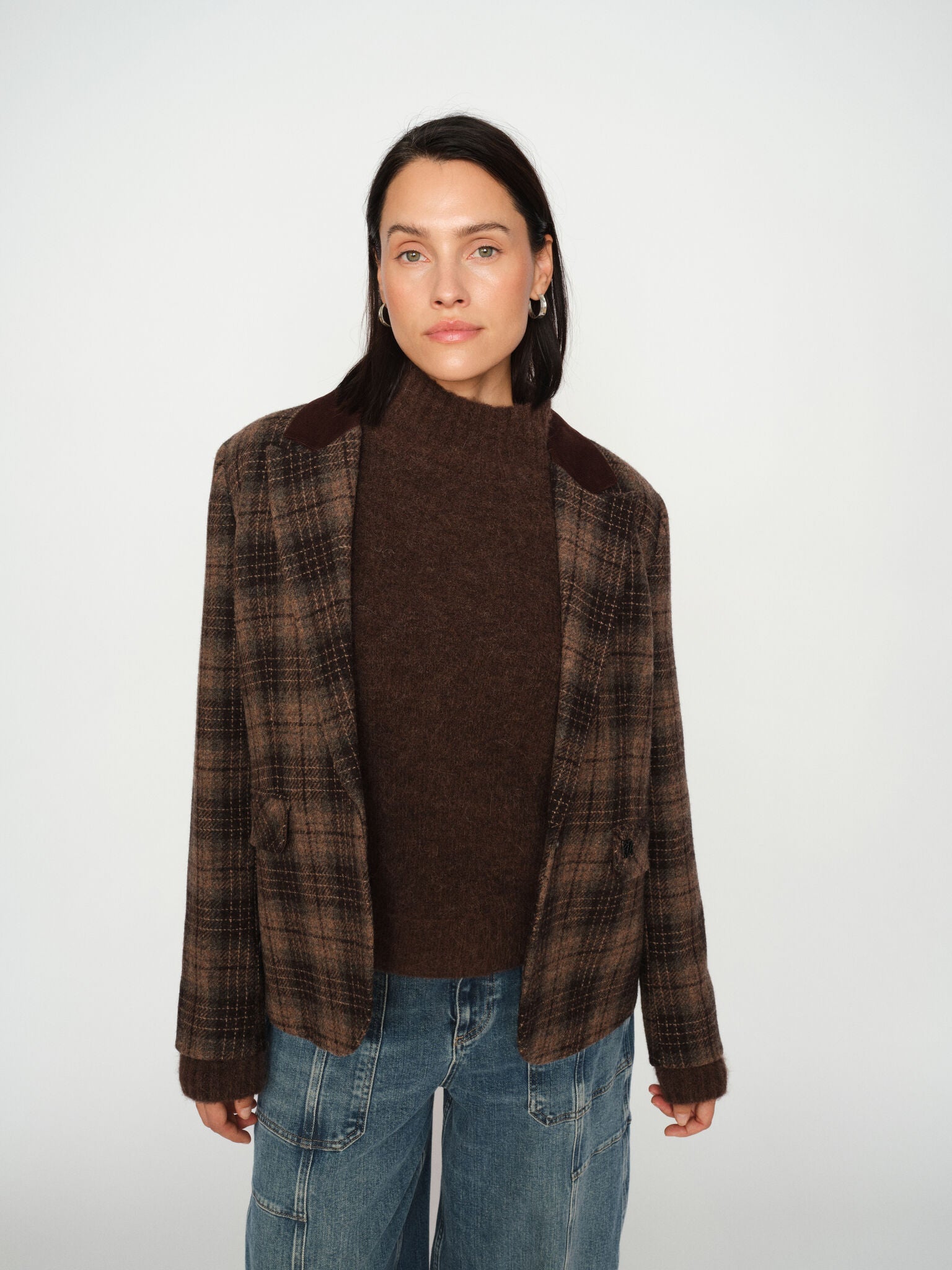 Modelshot / Bracken / Detail