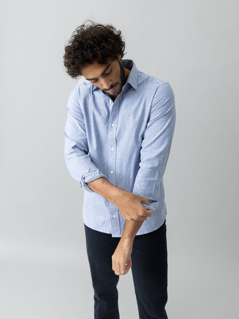 Modelshot / Light Blue / Detail