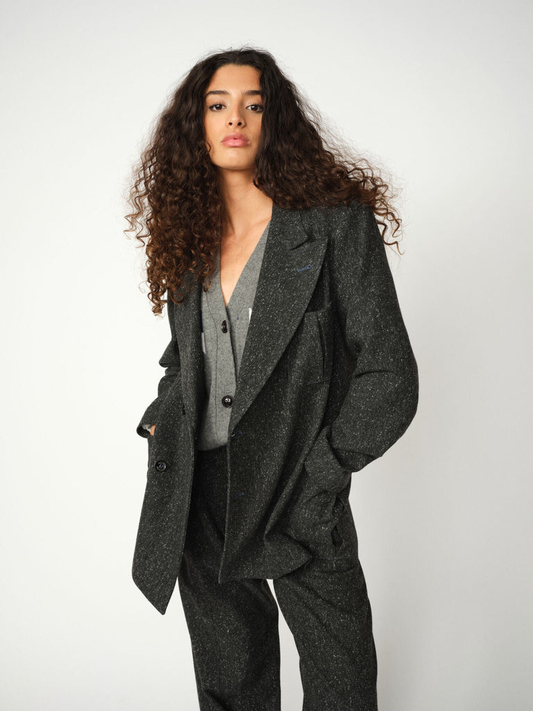 Modelshot / Dark Grey Melange / Detail