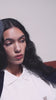 Modelshot / White / Detail